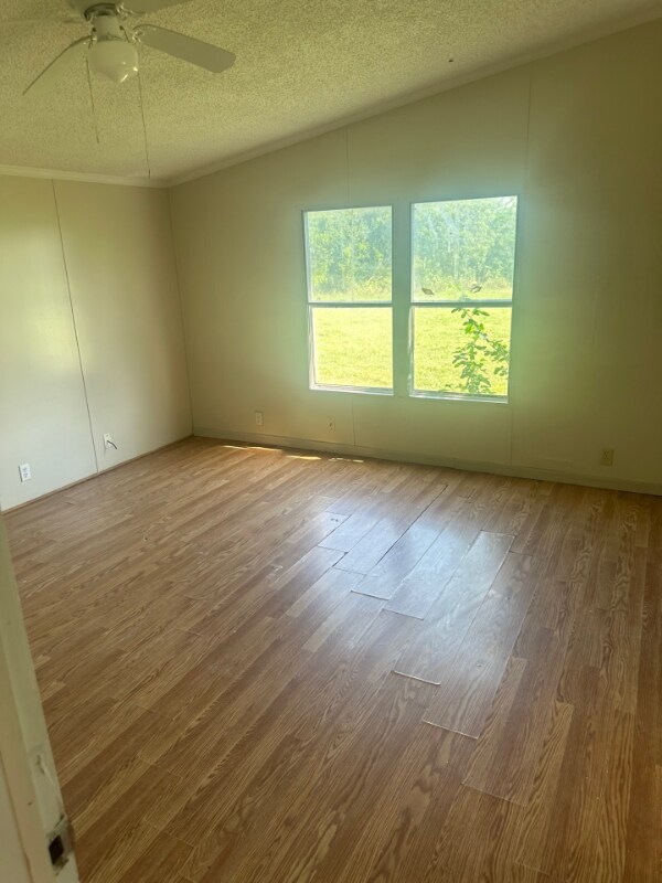 Foto del edificio - 200 Bedrock Trail Rd