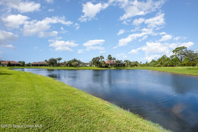 Foto del edificio - 5118 Duson Way