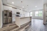 Foto principal - 3443 John F. Kennedy Blvd