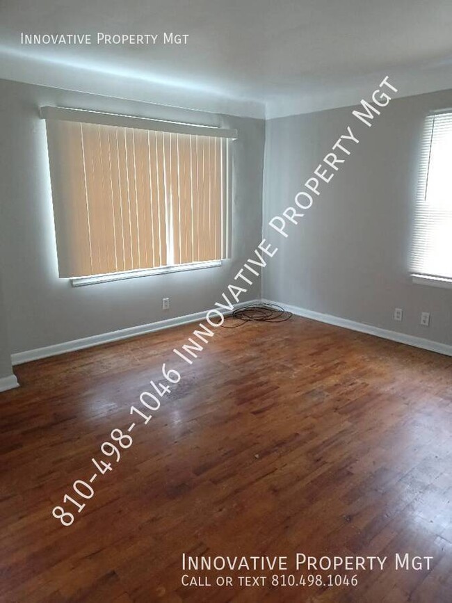 Foto del edificio - 964 Johnson Ave