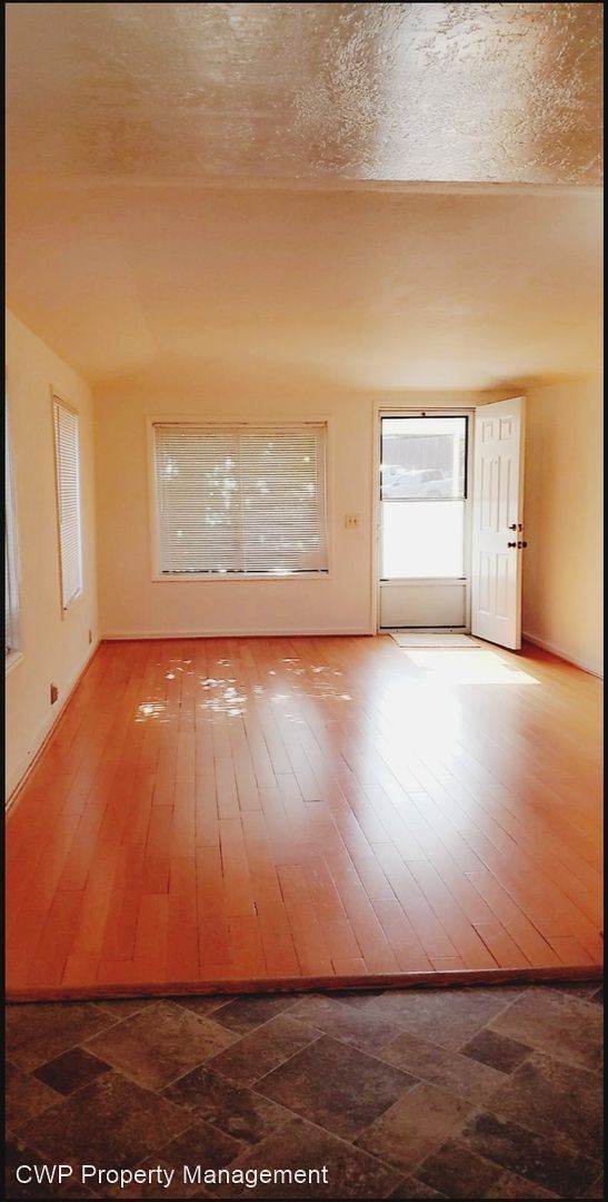 Building Photo - 2 br, 1 bath House - 2151 Luna Avenue