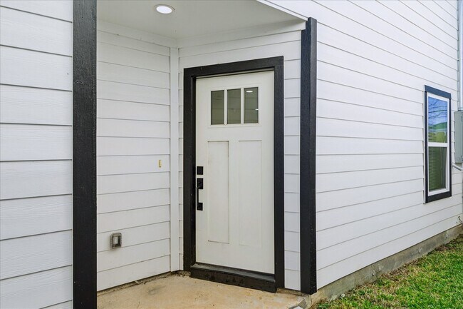 Foto del edificio - 9913 Porto Rico Rd