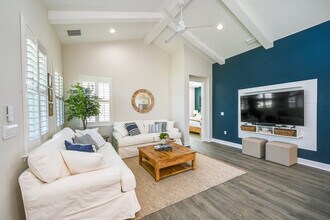 Building Photo - 7197 Saona CT