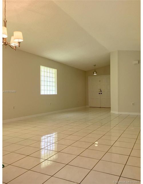 Building Photo - 2153 SW 104th Ave