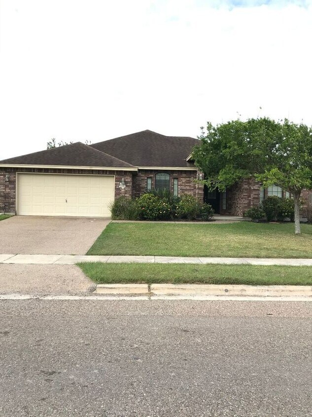 Foto principal - 6818 King George Pl
