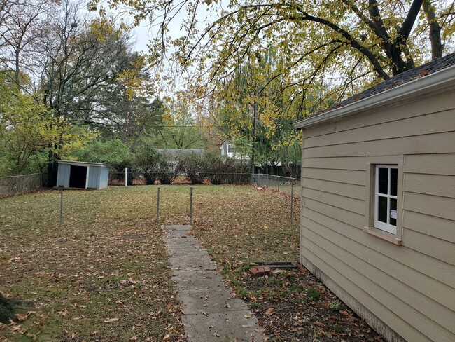 Foto del edificio - Super nice 2BR rancher, 1 car garage and a...