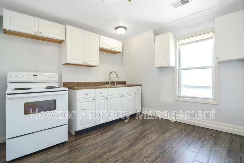 Foto principal - 458 Weir St