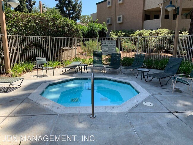 Foto del edificio - 9755 Mesa Springs Way