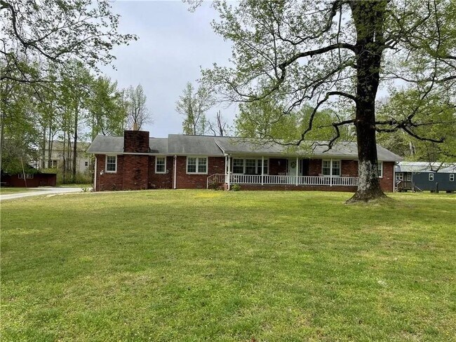 Foto del edificio - 3633 Loganville Hwy SW