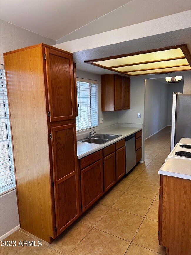 Foto del edificio - 23625 N 38th Dr
