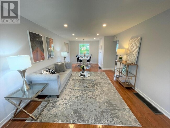 Building Photo - 42 Walgate Ave