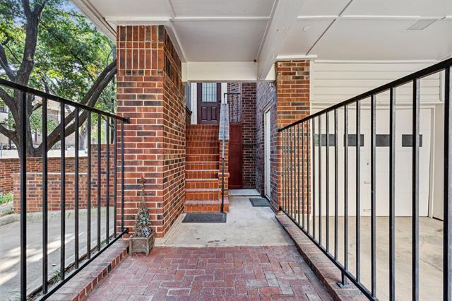 Foto del edificio - 3235 Cole Ave