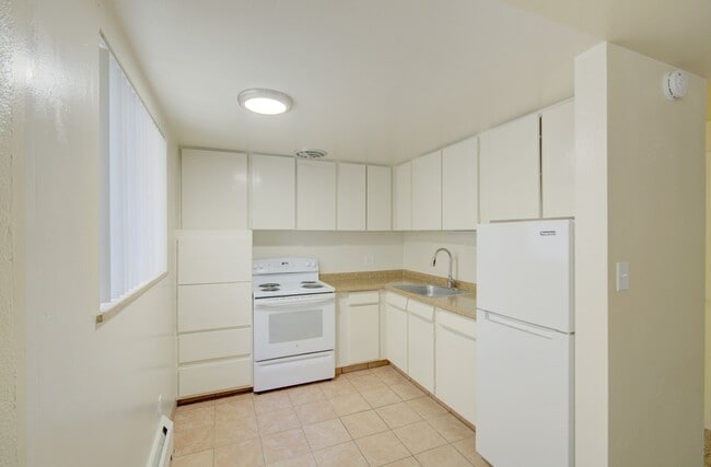 Foto del edificio - 4720 E 8th Ave