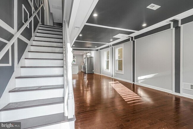 Foto del edificio - 312 57th St NE