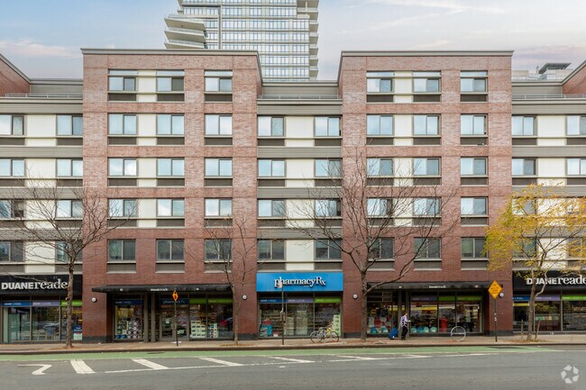 Building Photo - 20 N 5th St