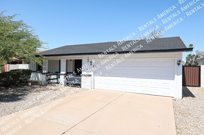 1944 E Richards Dr