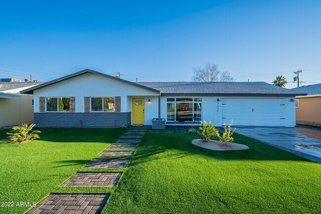 Foto del edificio - 7535 E Princeton Ave