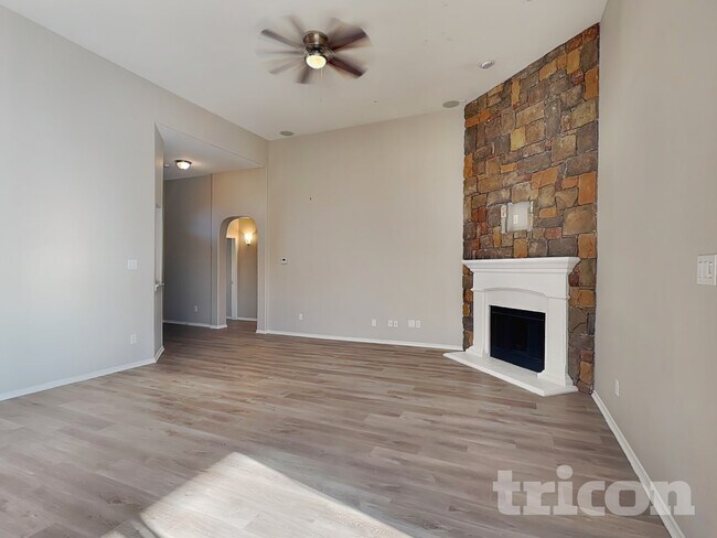 Foto del edificio - 2205 Kaitlyn Dr