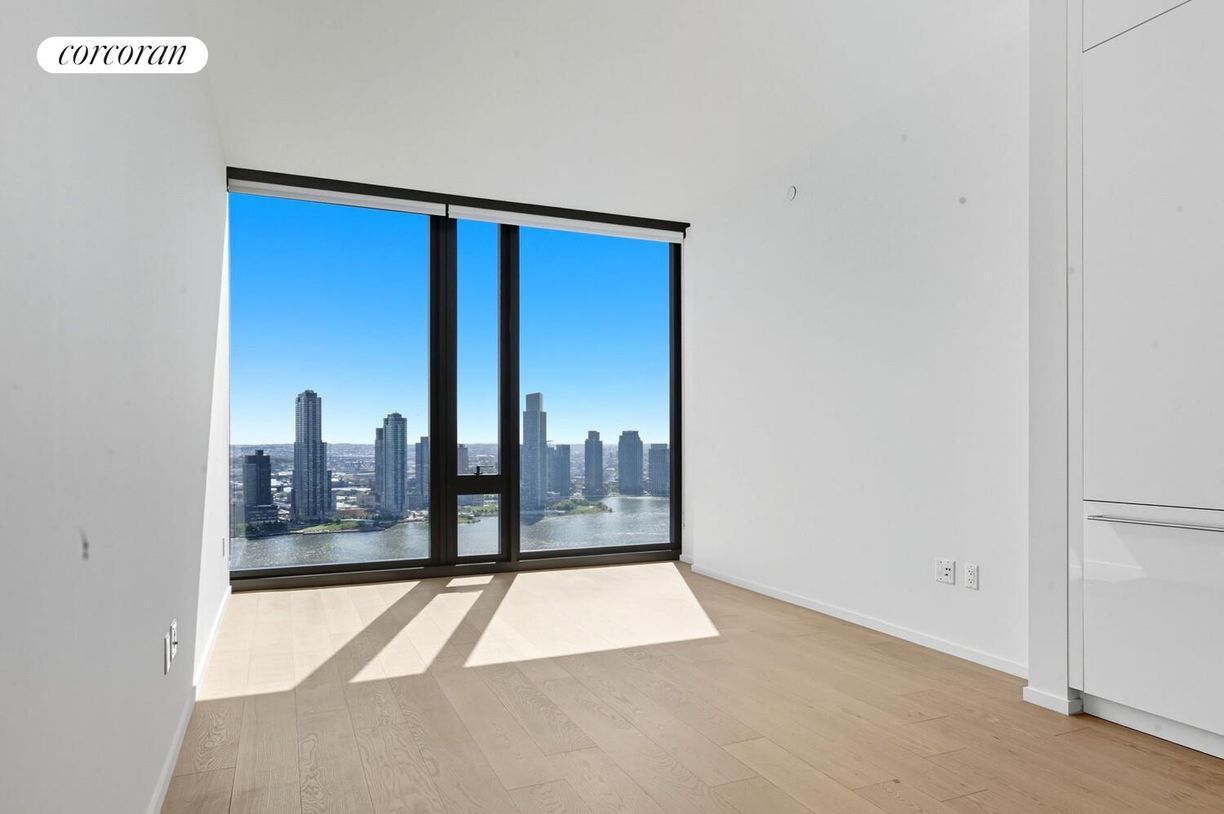 Foto principal - 695 1st Ave