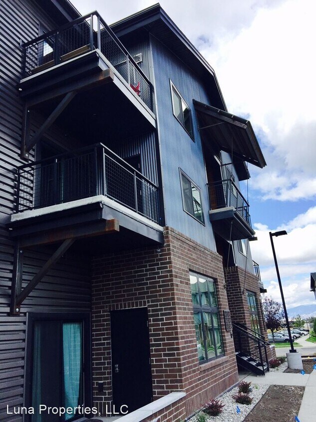 Foto principal - 2210 Remington Way