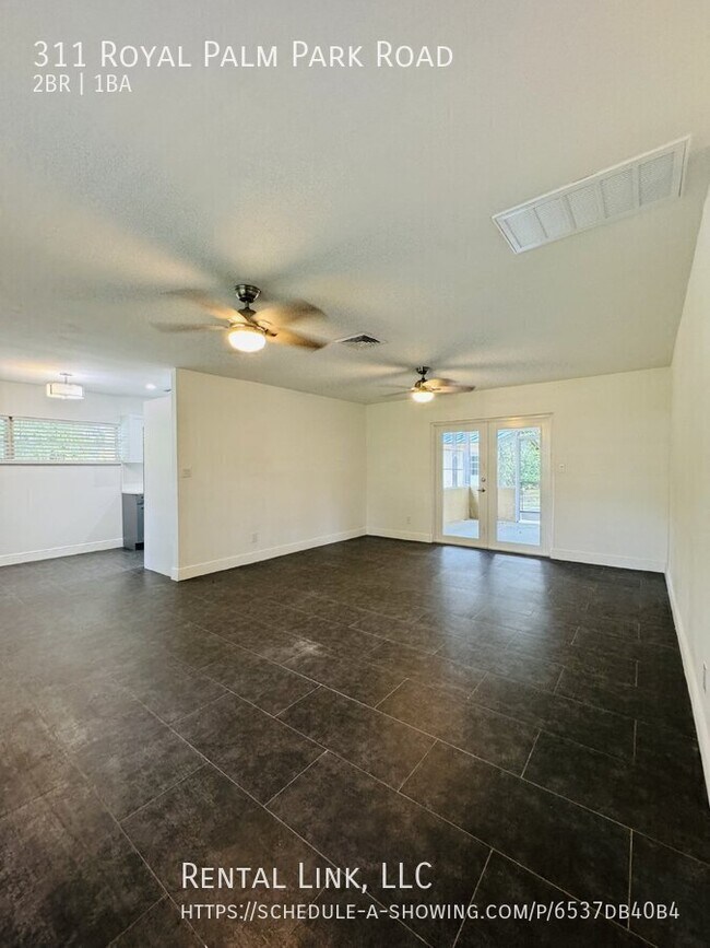 Building Photo - 311 Royal Palm Park Rd