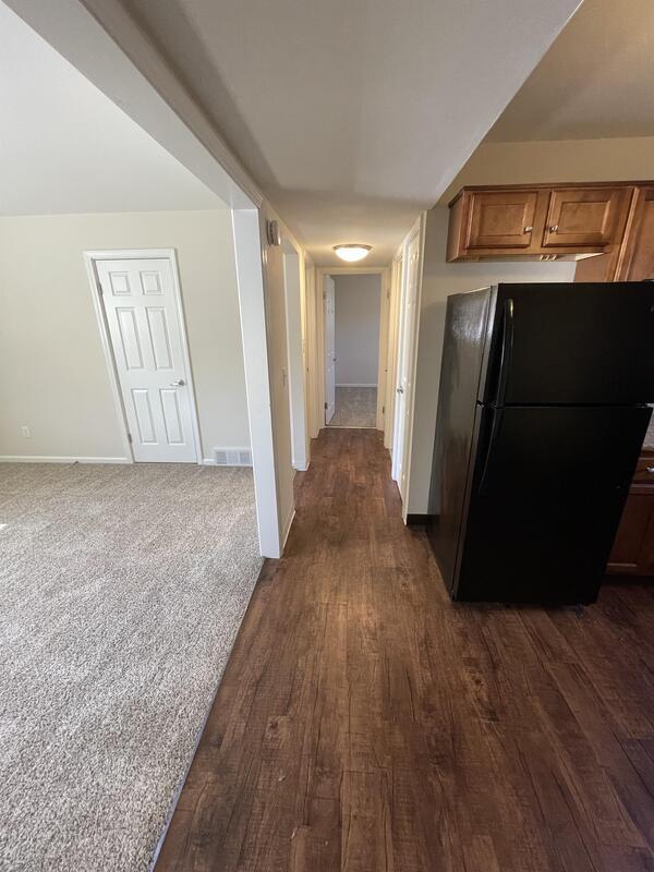 Foto del edificio - 135-145 Lafayette Rd. - 135-5