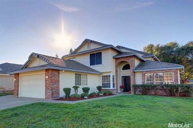 Building Photo - 5600 Montclair Cir