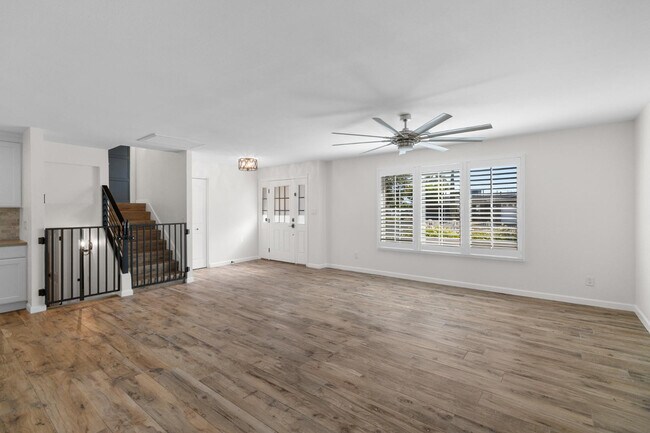 Building Photo - 6508 N 85th Pl