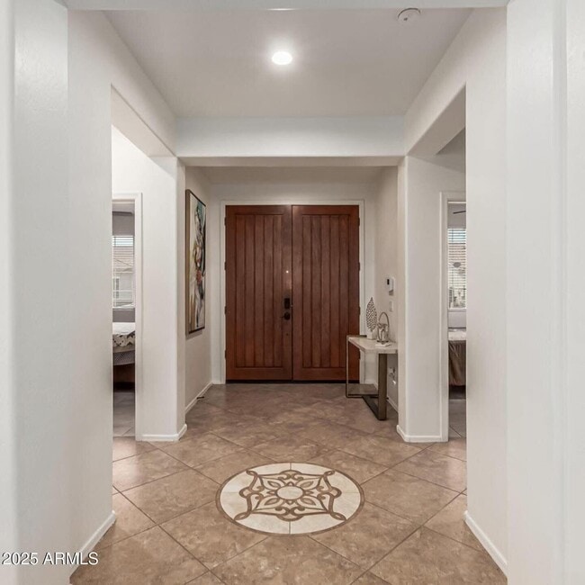 Building Photo - 7242 W Donner Dr