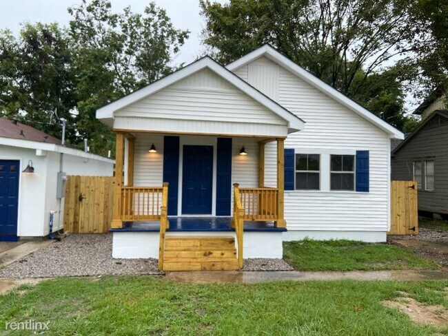 Building Photo - 2 br, 1 bath House - 1488 Sora Street