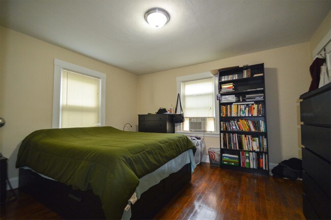 Foto del edificio - 4907 Washington St