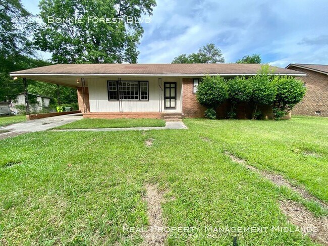 Cute Brick Home Near Broad River! Apply Now! House for