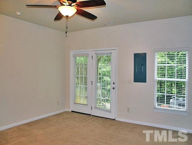 Foto del edificio - 3016 Courtney Creek Blvd