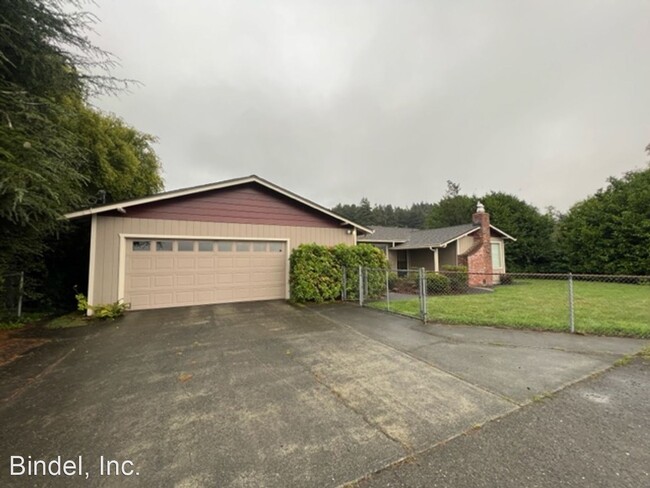 Foto del edificio - 2 br, 2.5 bath House - 2304 Old Arcata RD