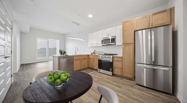 Kitchen - The Franklin at 11th Street Station