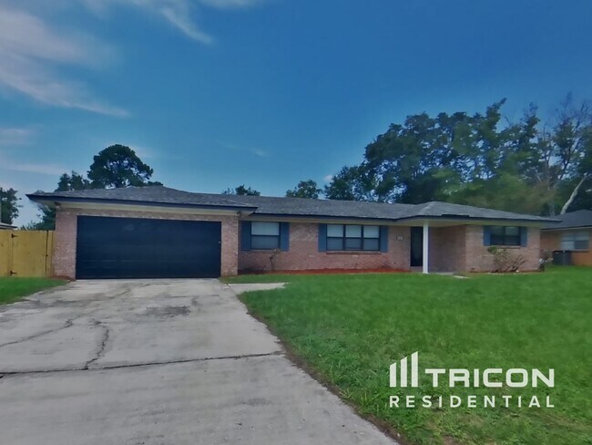 Foto del edificio - 641 Custer Cir