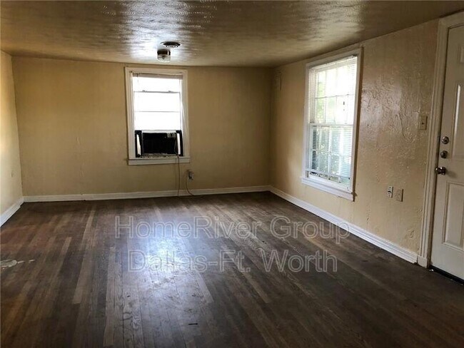 Foto del edificio - 2503 S Vernon Ave