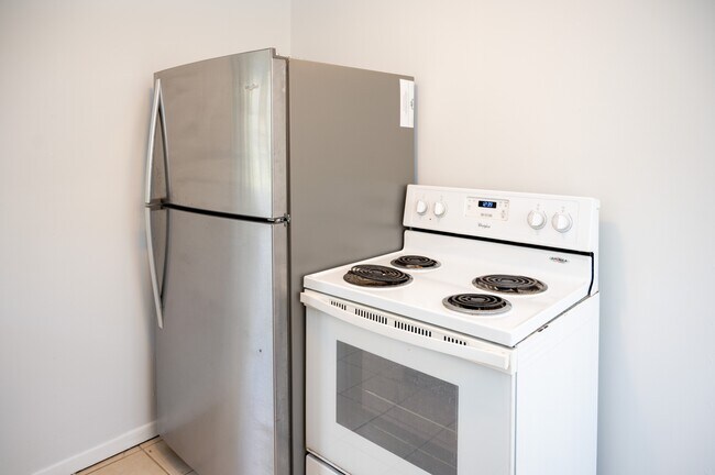 Foto del edificio - 3244 Marion Rd SE