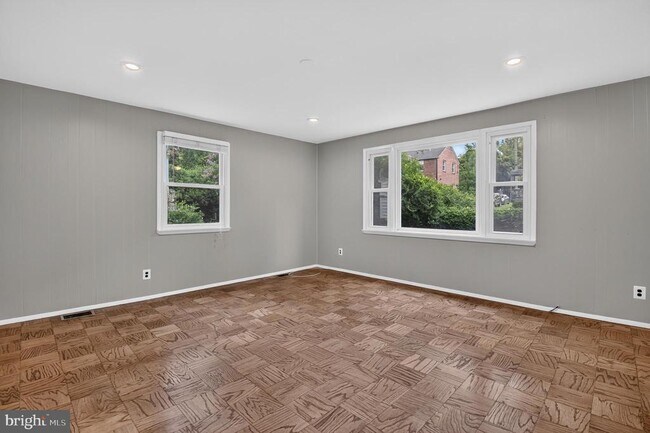 Foto del edificio - 9315 Linden Ave
