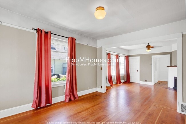 Building Photo - Charming Three Bedroom Home in Foster-Powell!