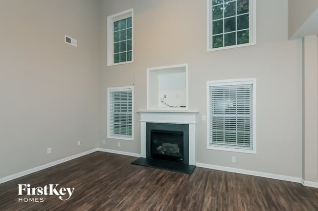 Foto del edificio - 9827 Jeanette Cir