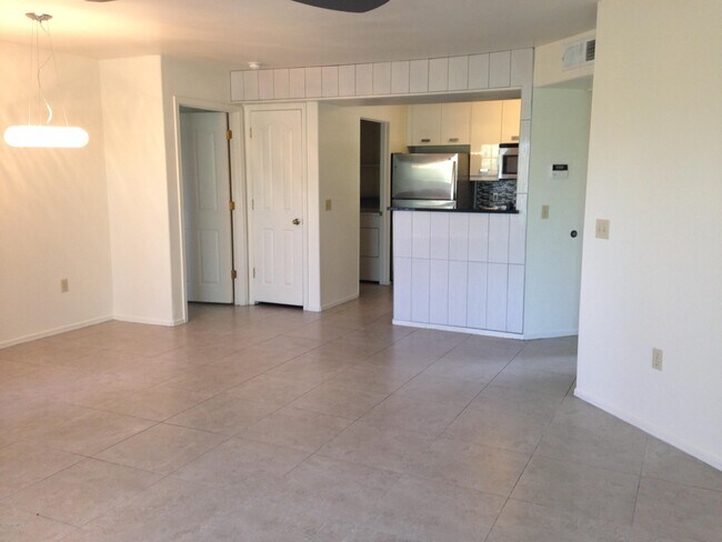 Foto del edificio - 5751 N Kolb Rd