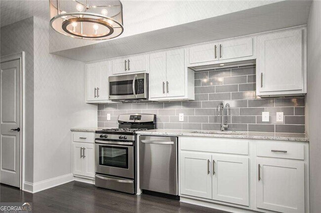 Foto del edificio - 338 7th St NE