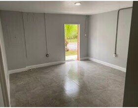 Building Photo - 17569 89th Pl N