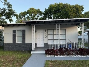 Building Photo - 2520 NW 55th St