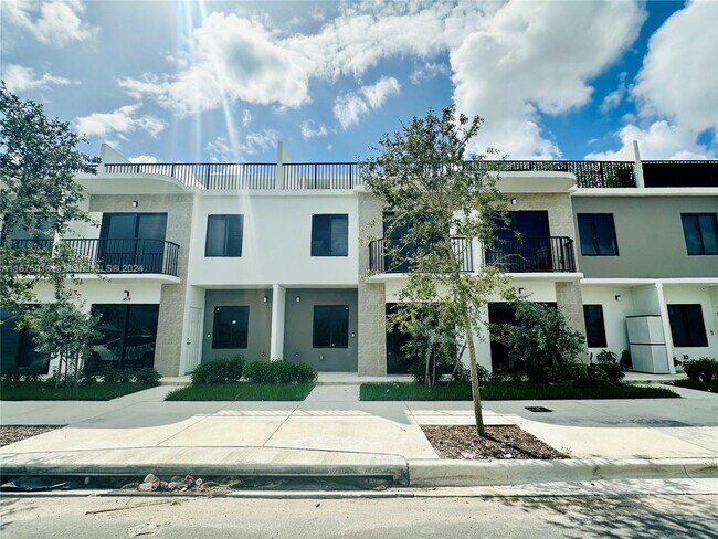 Building Photo - 14584 SW 260th St