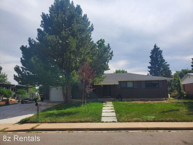 Foto del edificio - 4 br, 2 bath House - 4960 Ricara Dr.