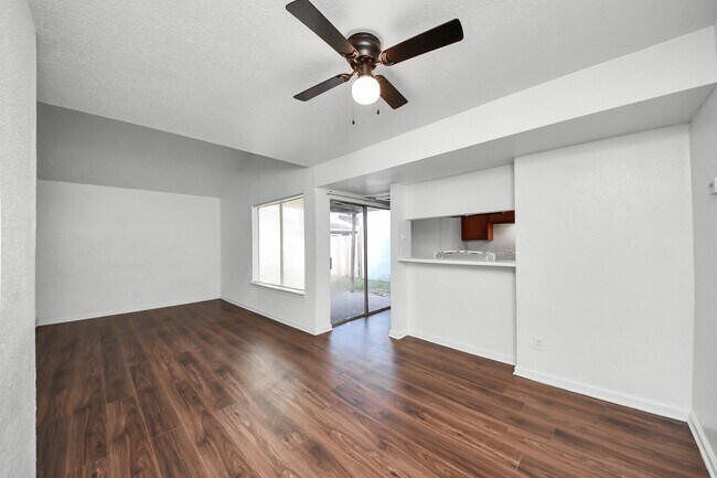 Foto del edificio - 12509 Pebblestone St