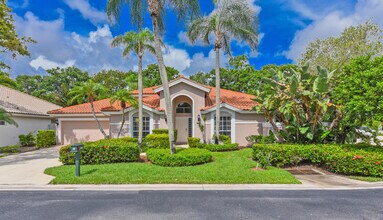 Building Photo - 348 Eagleton Golf Dr
