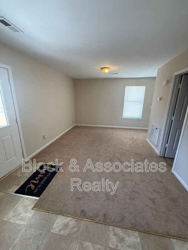 Foto del edificio - 1320 Old Liberty Rd